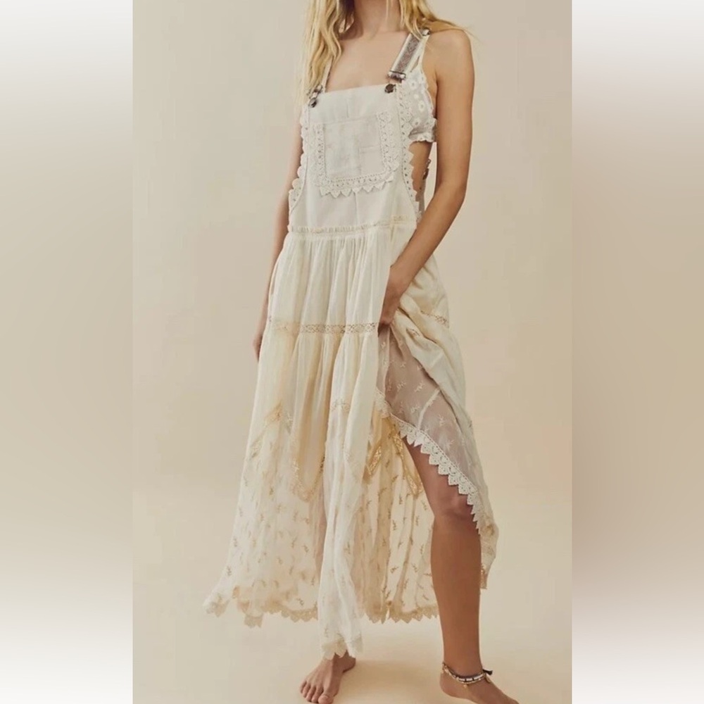 Backless Cream Lace Maxi Dress with Adjustable Straps